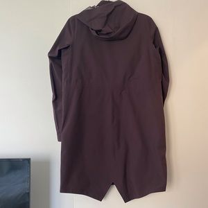 lululemon rain coat